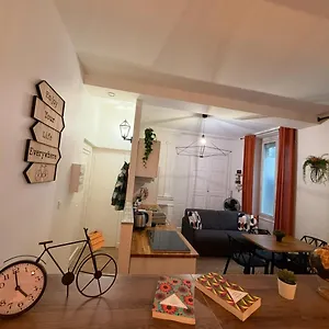 Appartement Les Du Centre Historique De Valence, Valence (Drome)